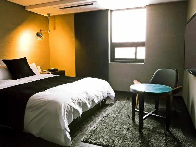 Busan Amare Hotel 2*,