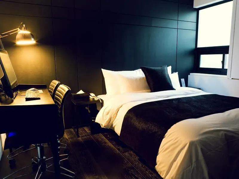 Busan Amare Hotel 2*,