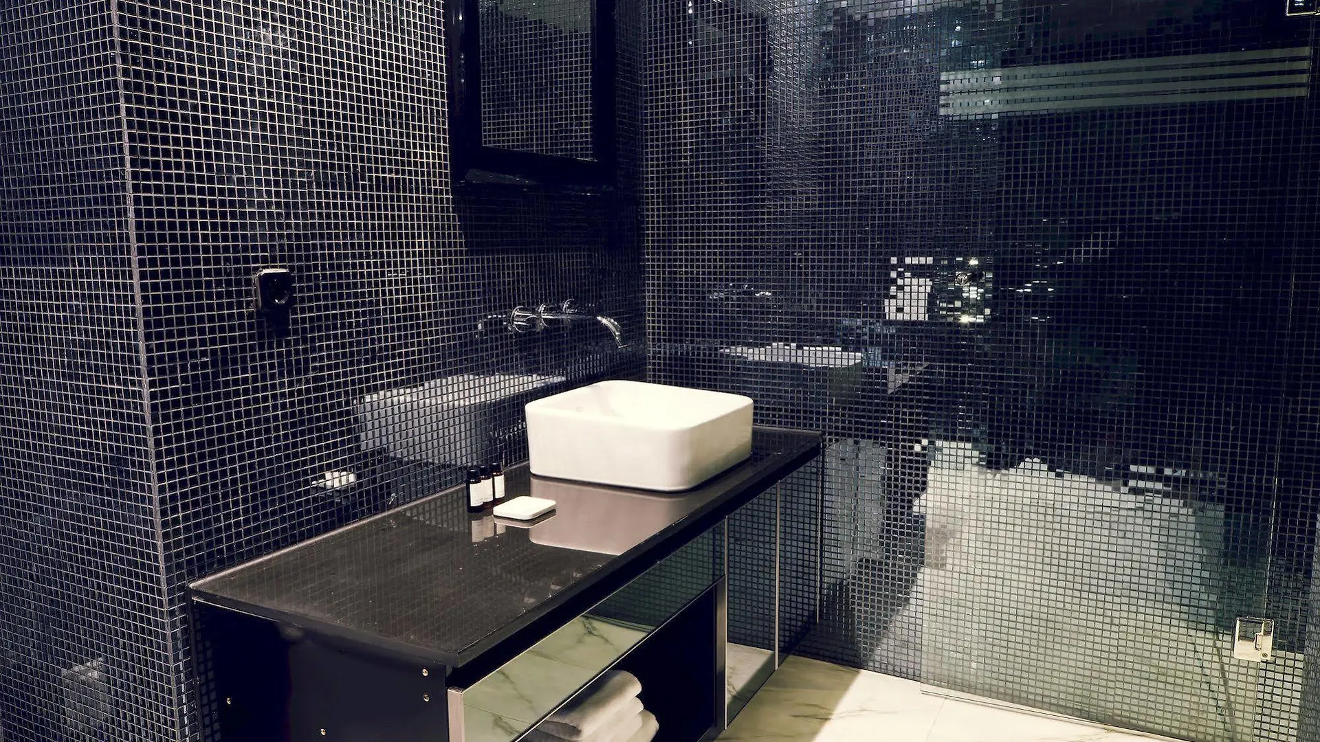 Busan Amare Hotel